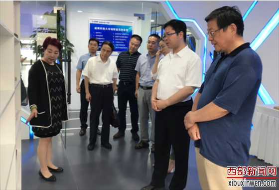 1561456361728701.png 135-1Z6220952592P.png