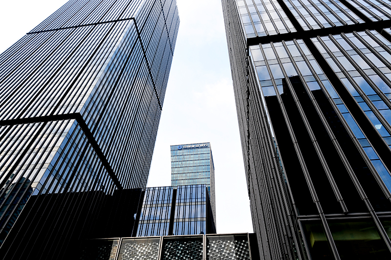 1572576782902174.jpg 2018年1月6日上海陆家嘴1-166-建设银行.jpg