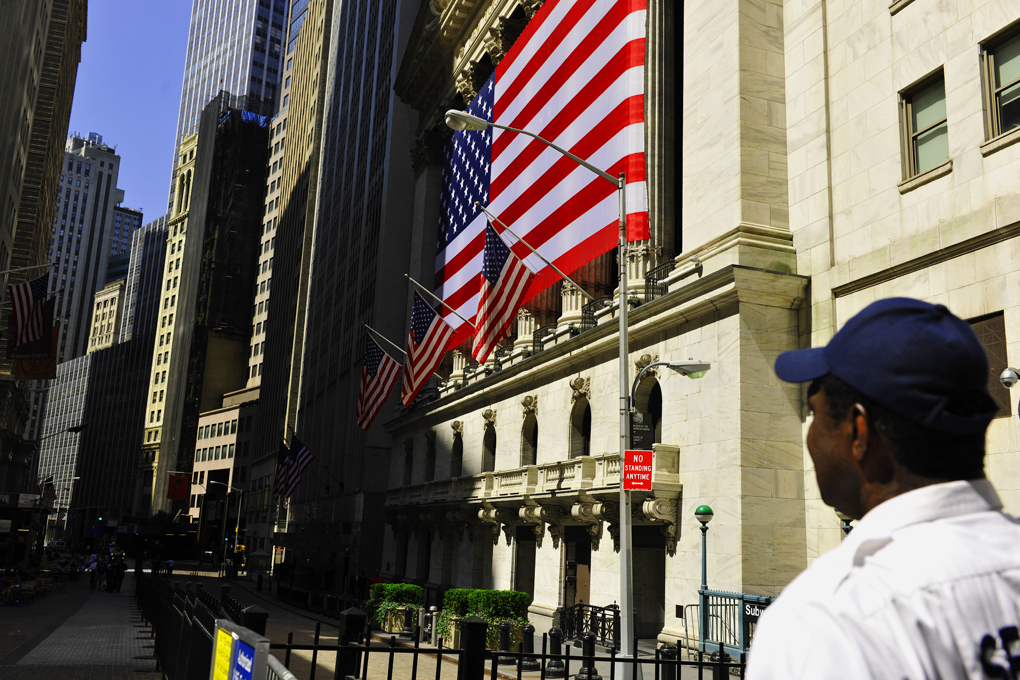 1590112870900186.jpg 2010华尔街之惑.jpg