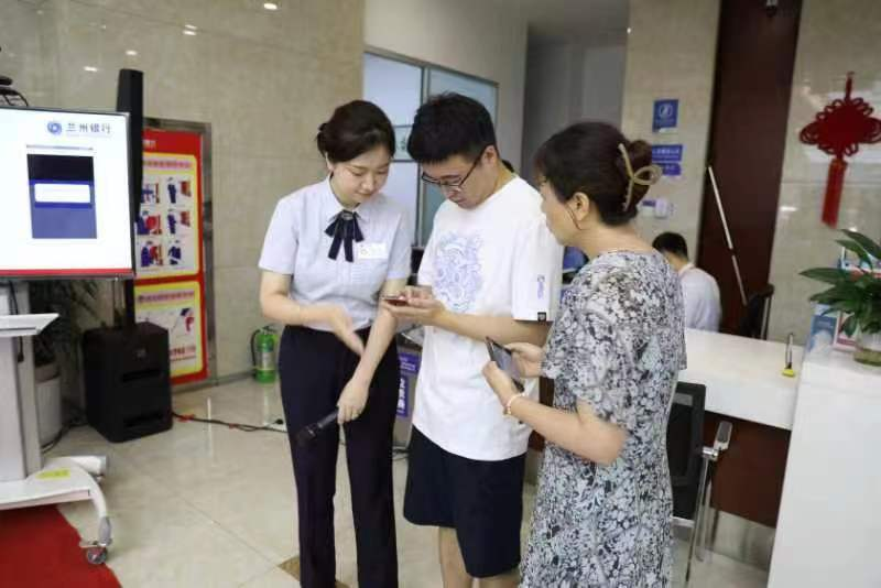 1691135992346445.png 640-1.png