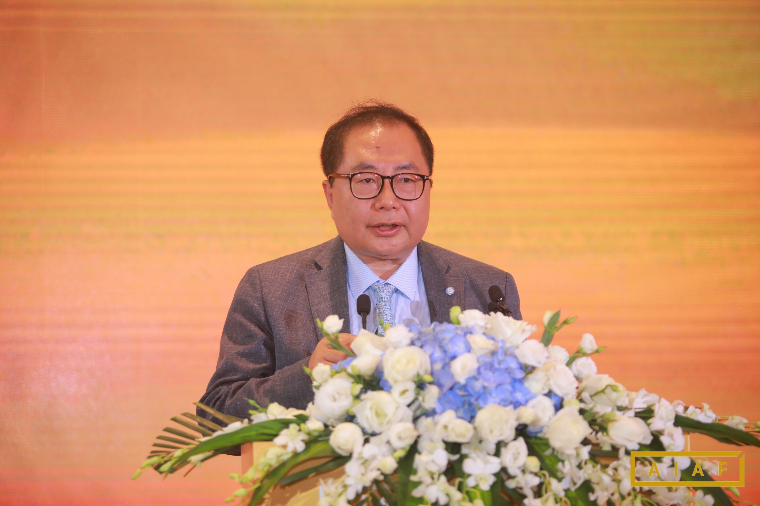 1699432242442496.jpg 11422918.jpg