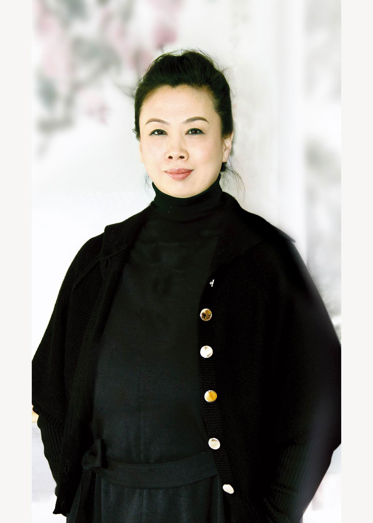 1704982735805195.jpg 黄霞 个人照片.jpg