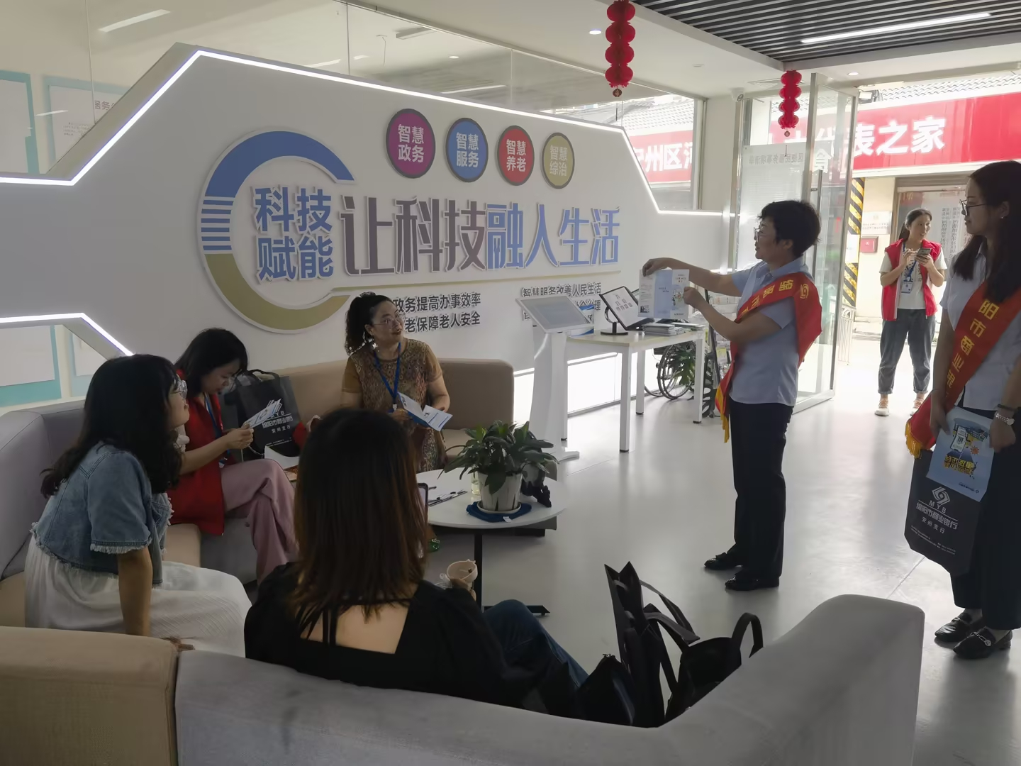 1706761768814033.png 图片1.png