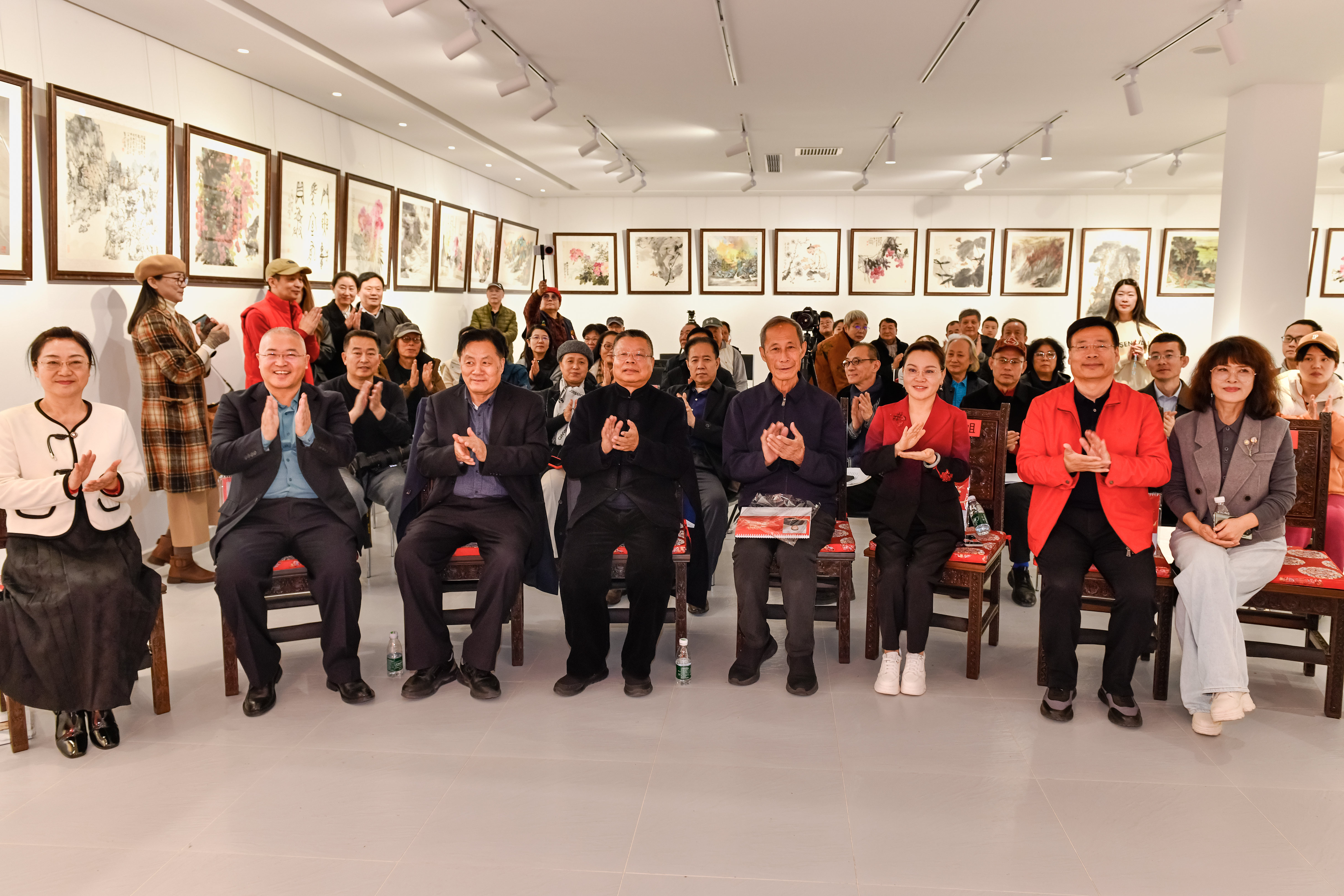 1732493408369015.jpg 3-1-曾贤松摄.jpg