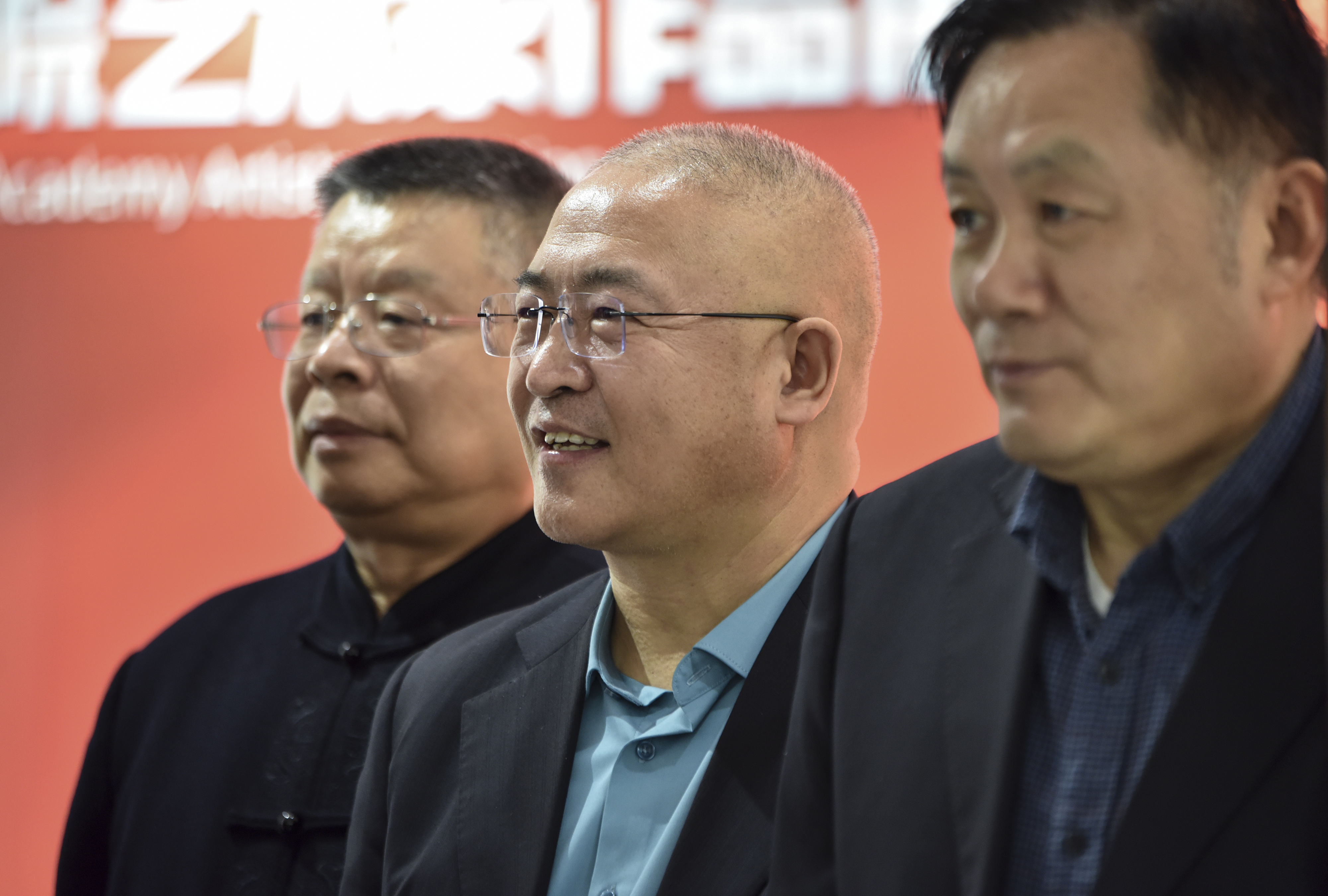 1732493797269245.jpg 12-1张铜彦-何世红-郭永彦-唐旭东摄影.jpg