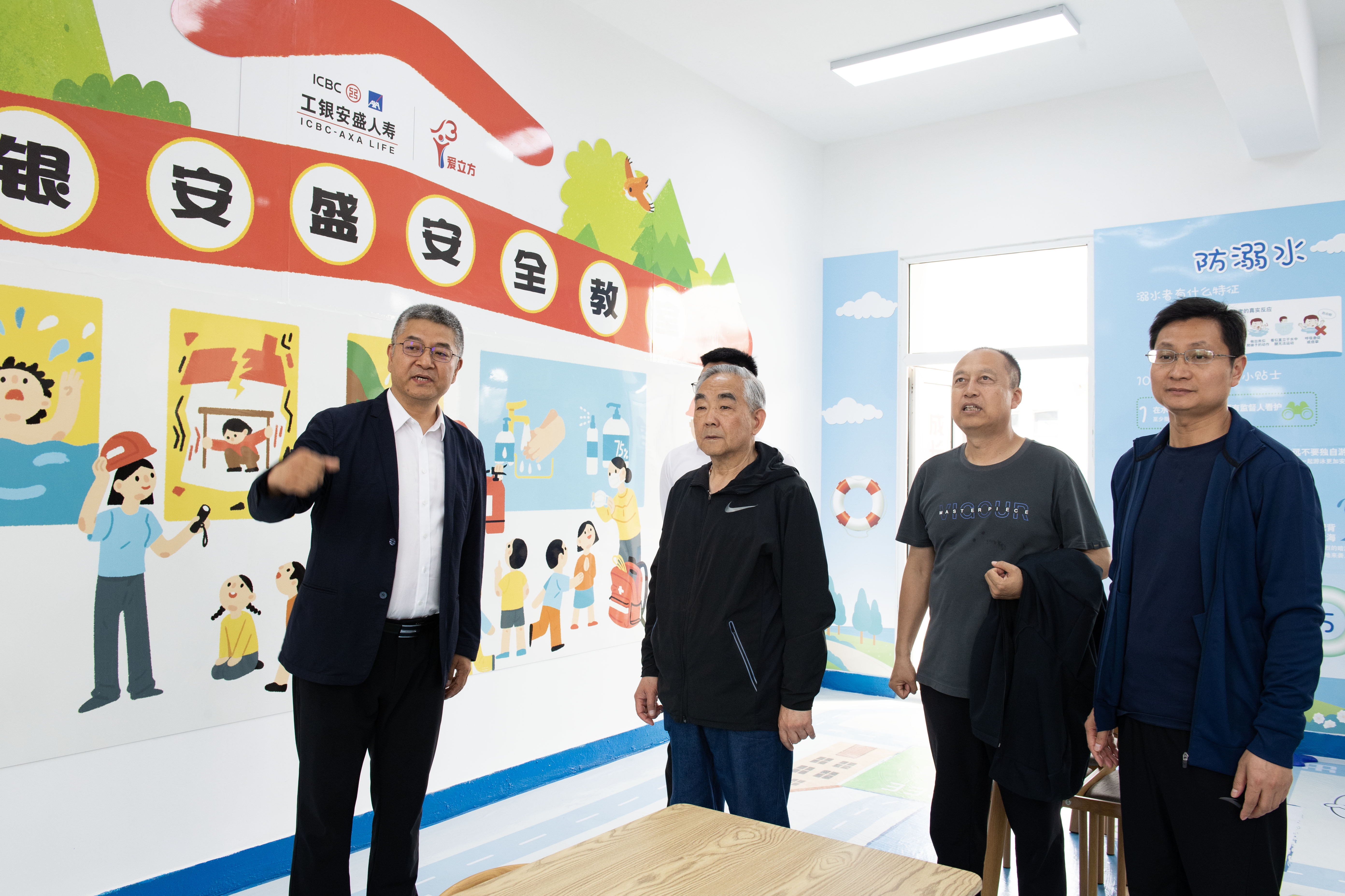 1745684748660102.jpg 2.jpg